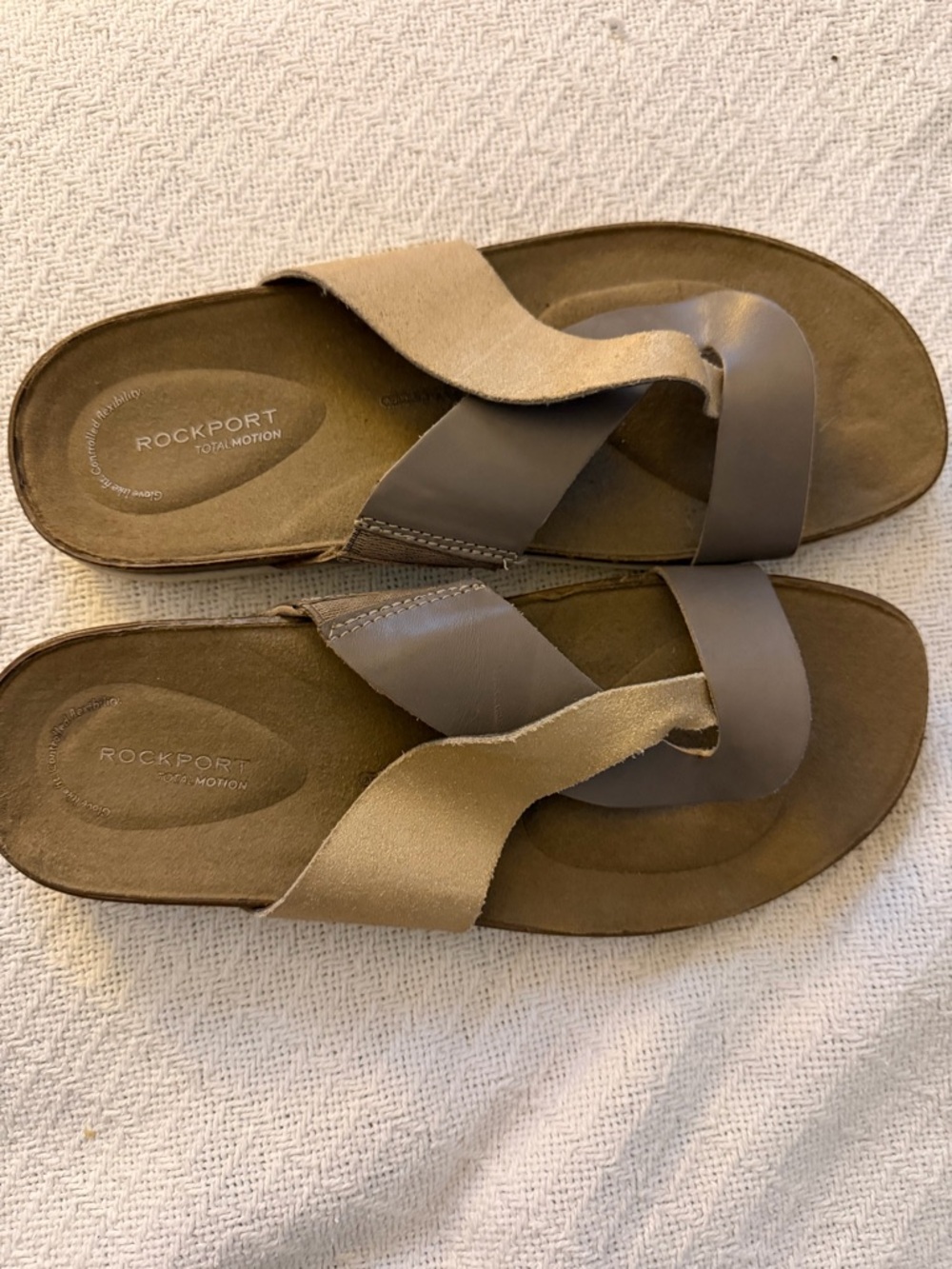 Women’s Rockport Total Motion Sandals in Taupe and Light Gold size 7